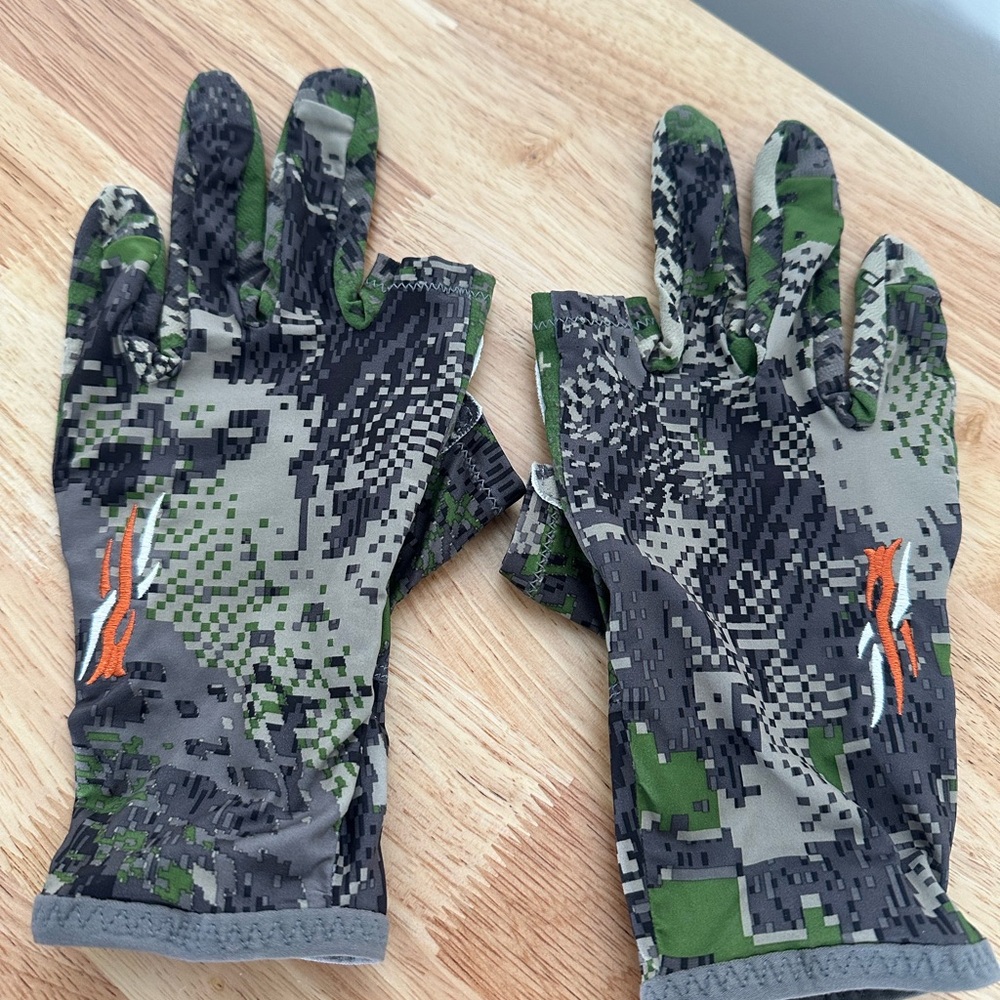 Sitka Equinox Guard Glove Optifade Cover